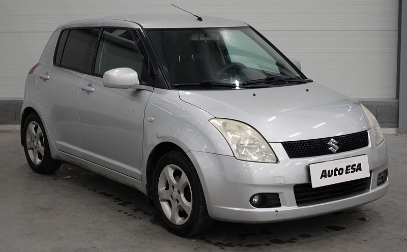 Suzuki Swift 1.3i