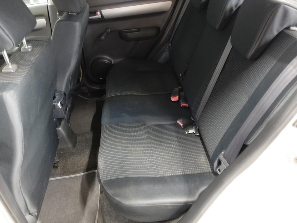 Suzuki Swift 1.3i 