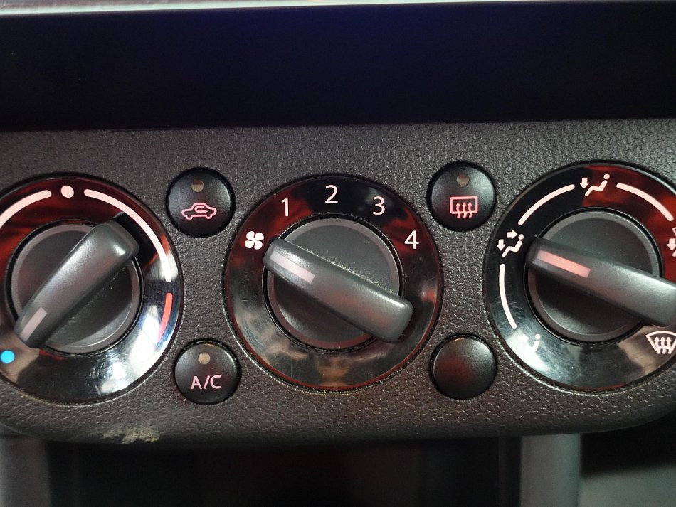 Suzuki Swift 1.3i 