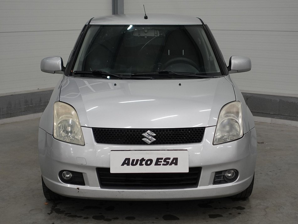 Suzuki Swift 1.3i 