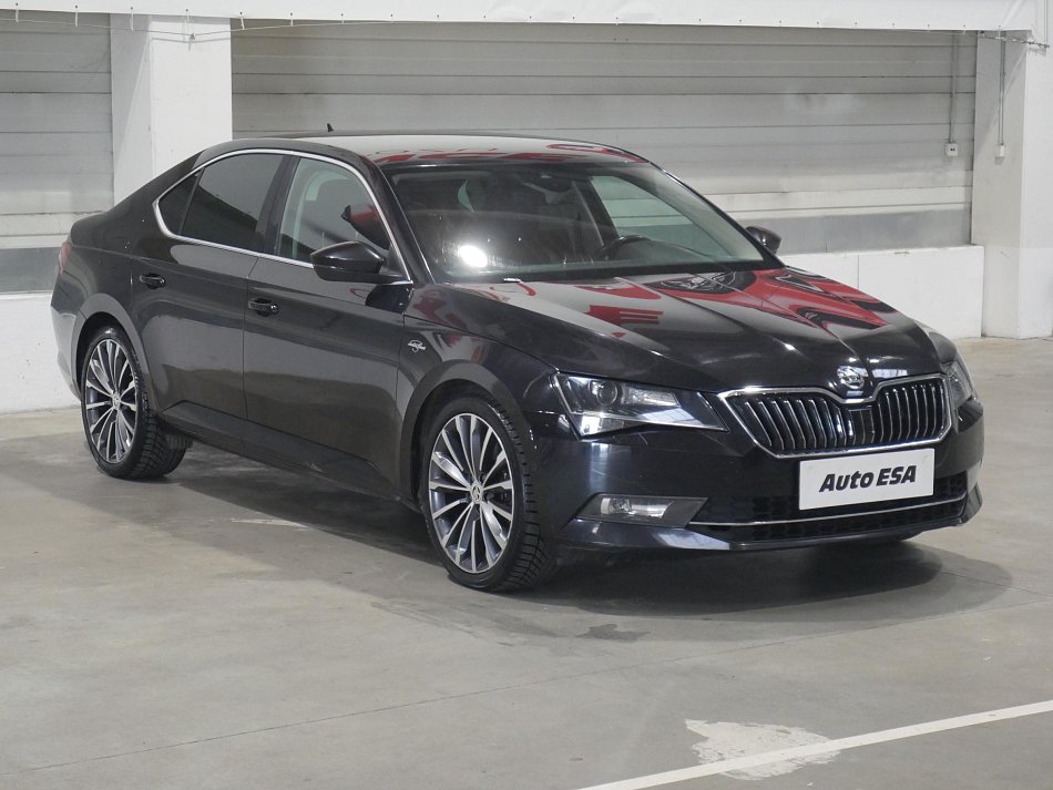 Škoda Superb III 2.0 TSi  4x4