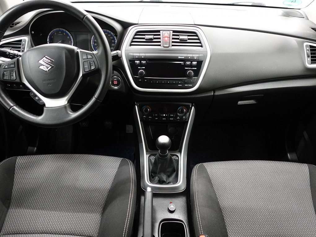 Suzuki S-Cross 1.6 i  LPG