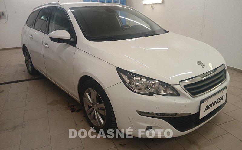 Peugeot 308 1.2i 