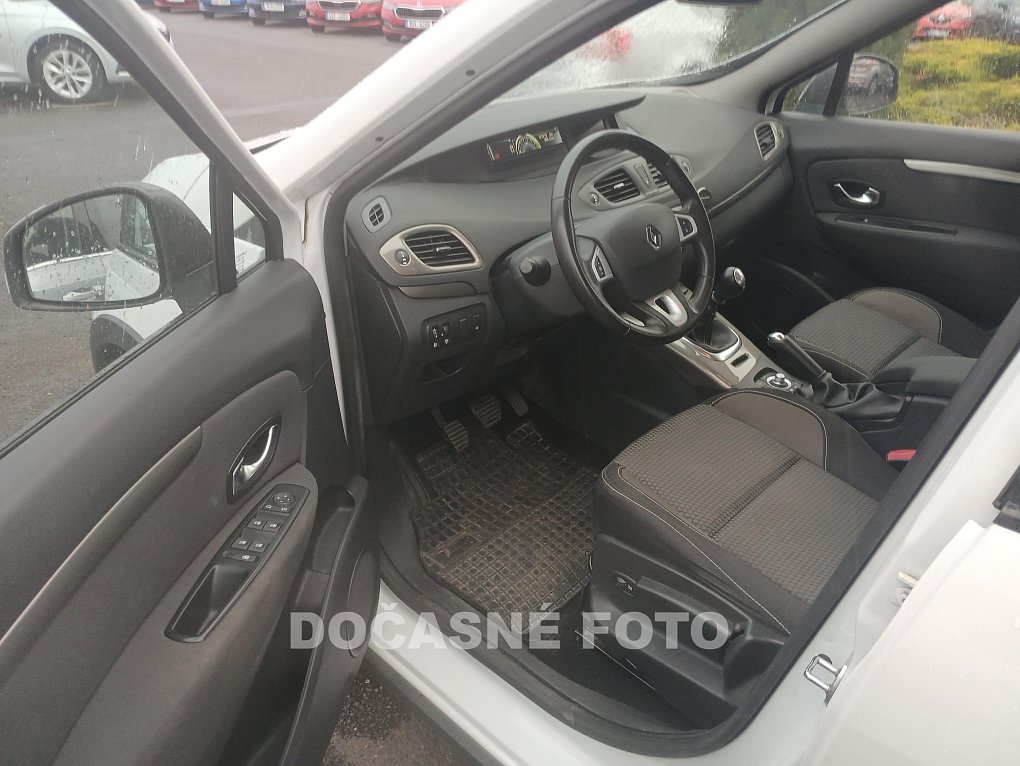 Renault Scénic 1.2i 