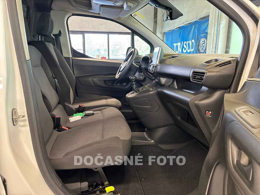 Opel Combo 1.5CDTi  L2 DÍLNA