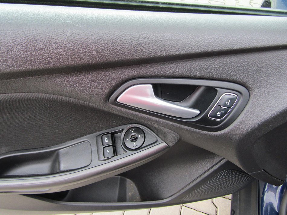Ford Focus 1.5EB 