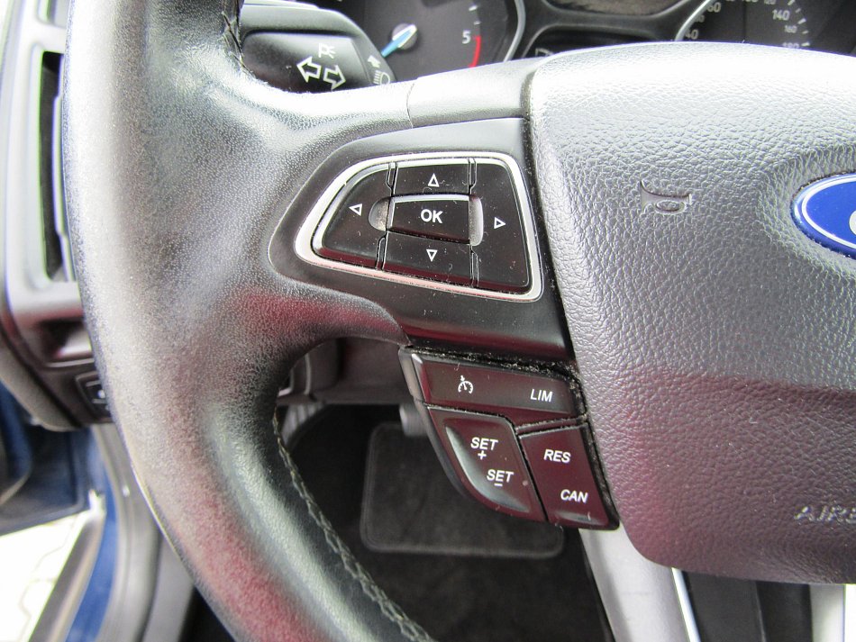 Ford Focus 1.5EB 