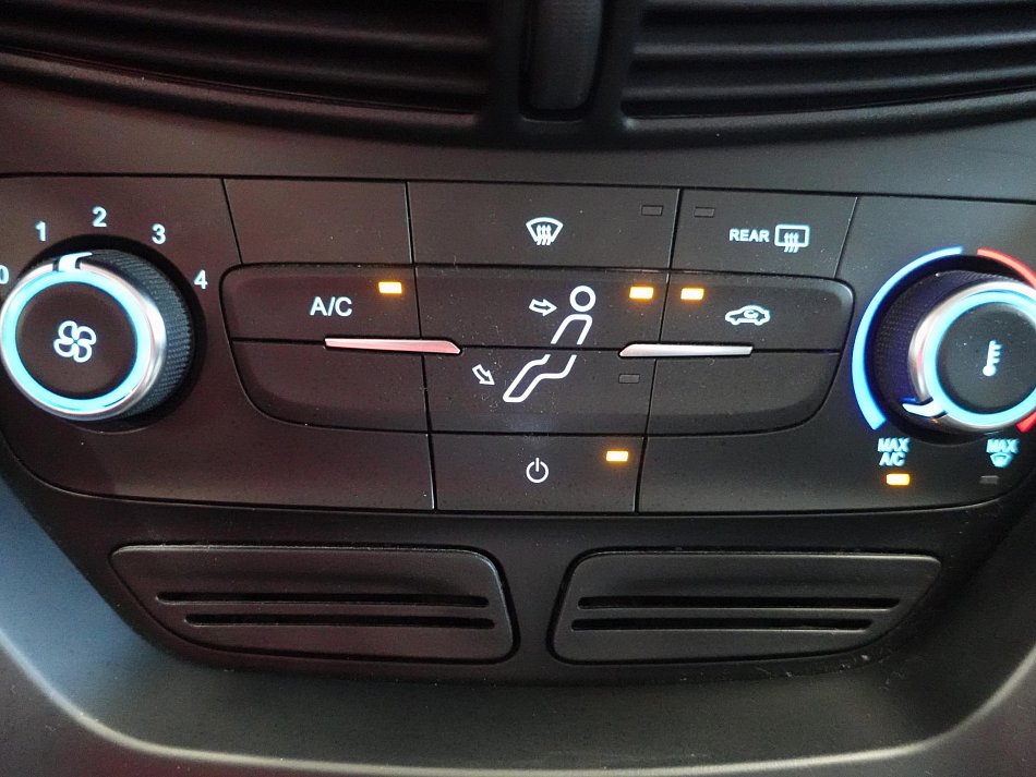 Ford C-MAX 1.5 TDCi  GRANO