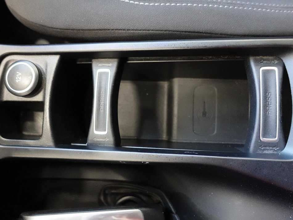 Ford C-MAX 1.5 TDCi  GRANO