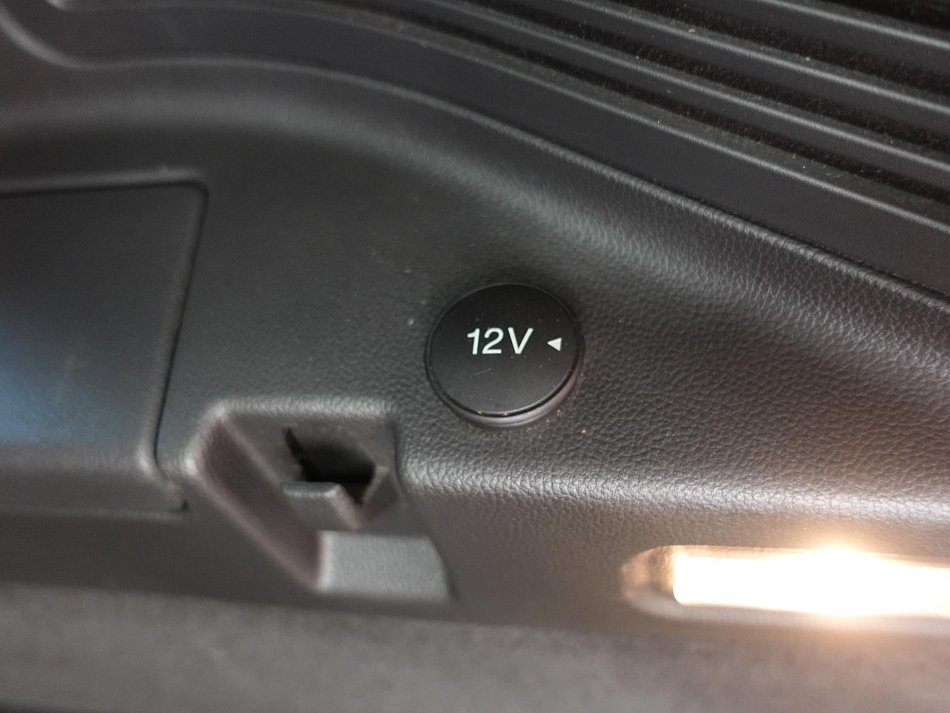 Ford C-MAX 1.5 TDCi  GRANO