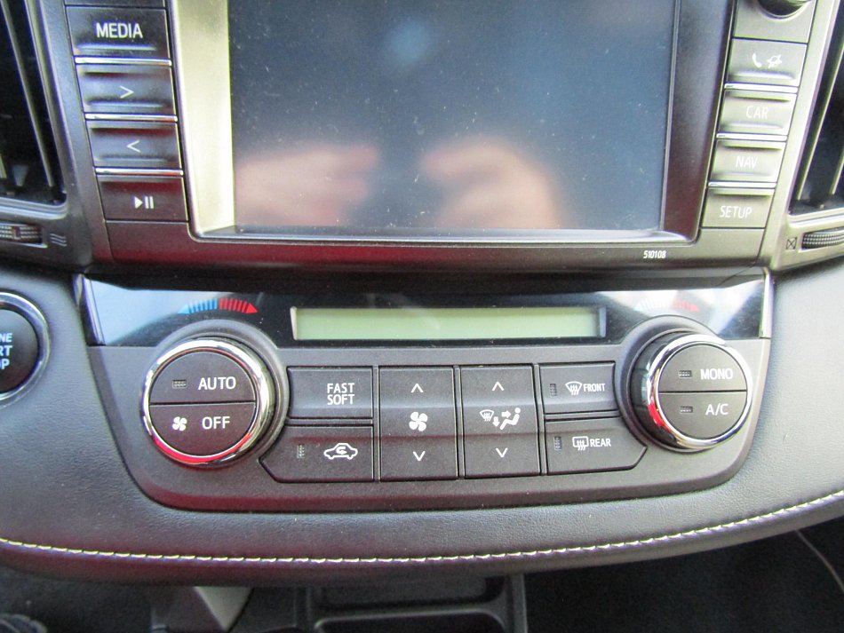 Toyota RAV4 2.0D-4D 