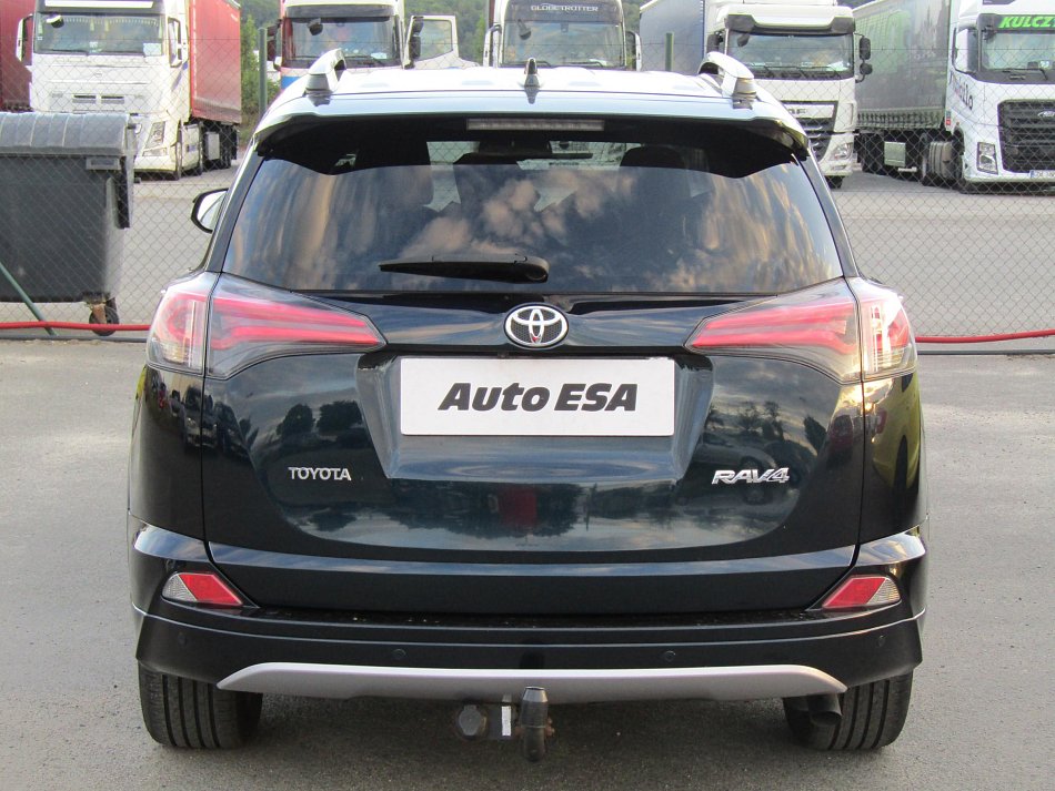 Toyota RAV4 2.0D-4D 
