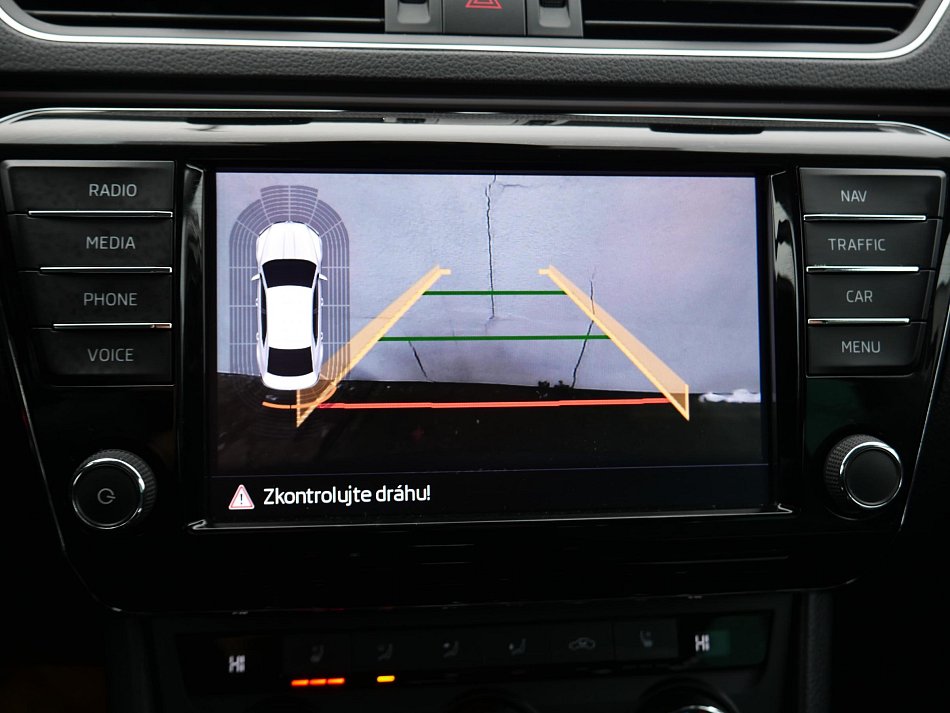 Škoda Superb III 2.0 TDi L&K