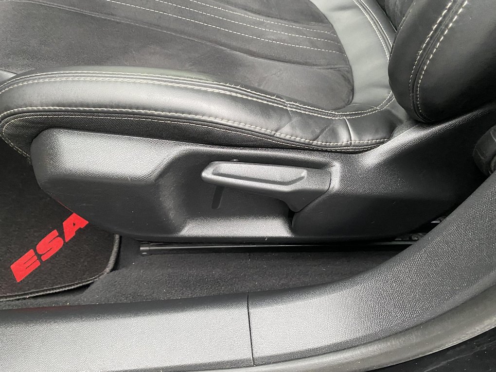 Peugeot 308 2.0 HDi Allure