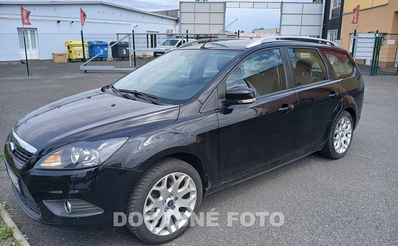 Ford Focus 1.6i 
