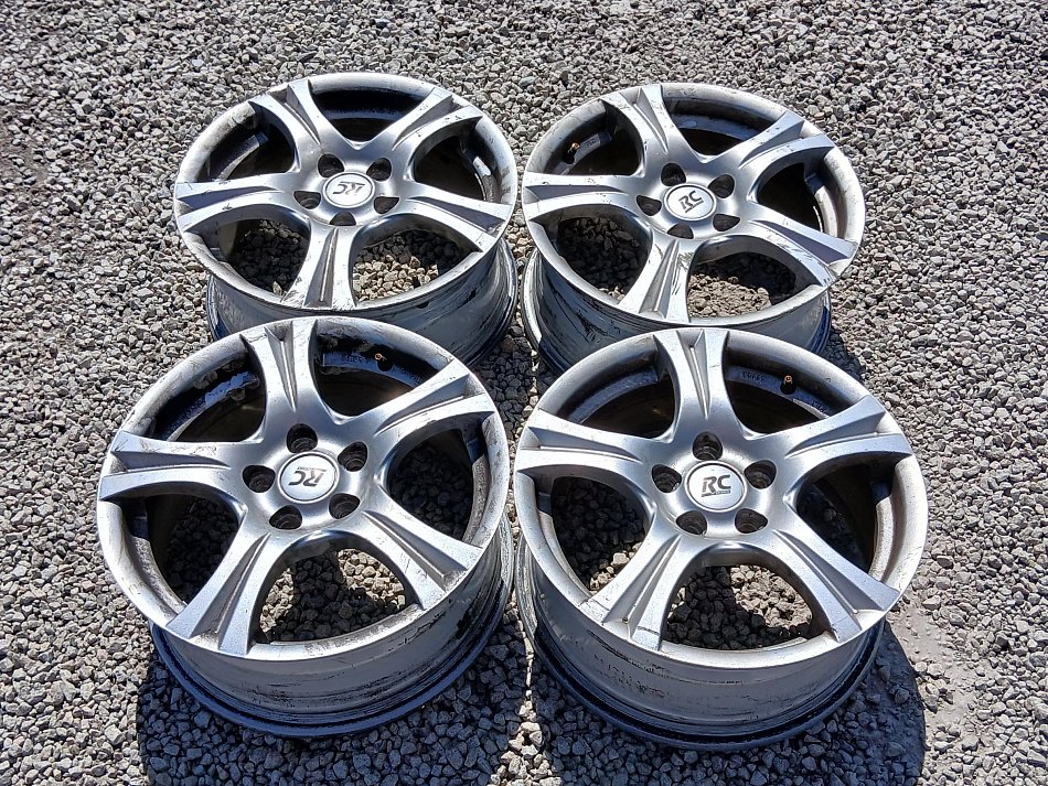 Ford Focus 1.6i 