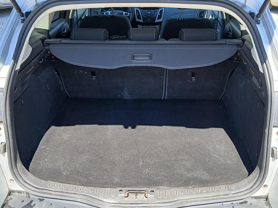 Ford Focus 1.6i 