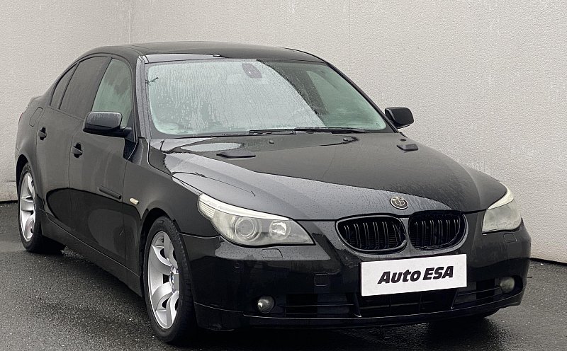 BMW Řada 5 2.2i  520i