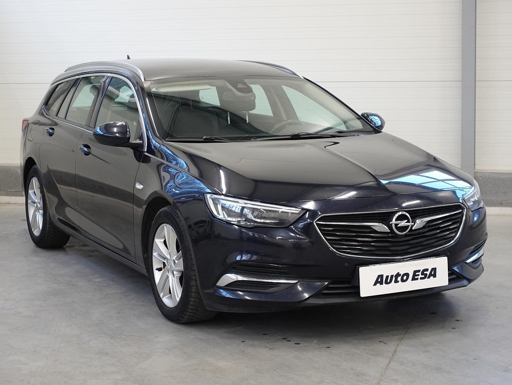 Opel Insignia 1.6CDTi 