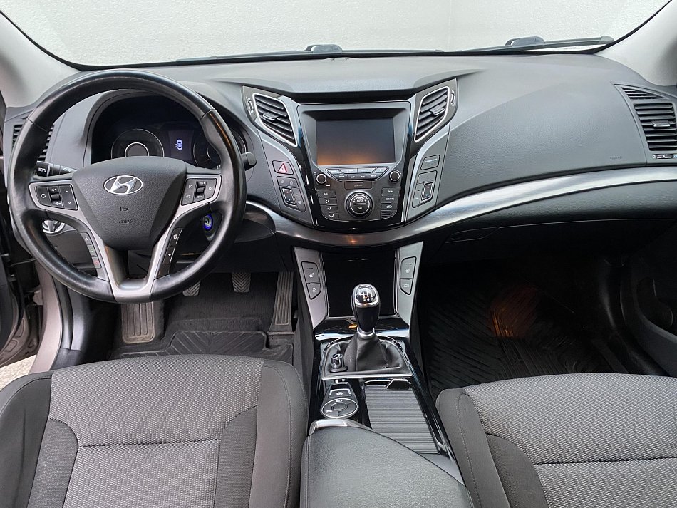 Hyundai I40 1.6i 
