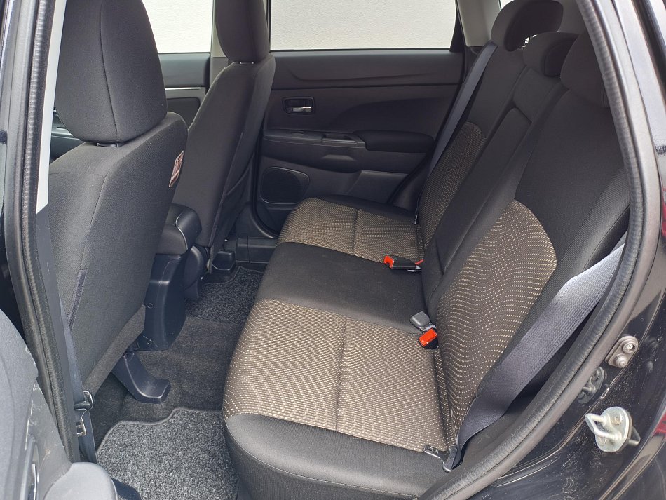 Mitsubishi ASX 1.6 MIVEC Invite