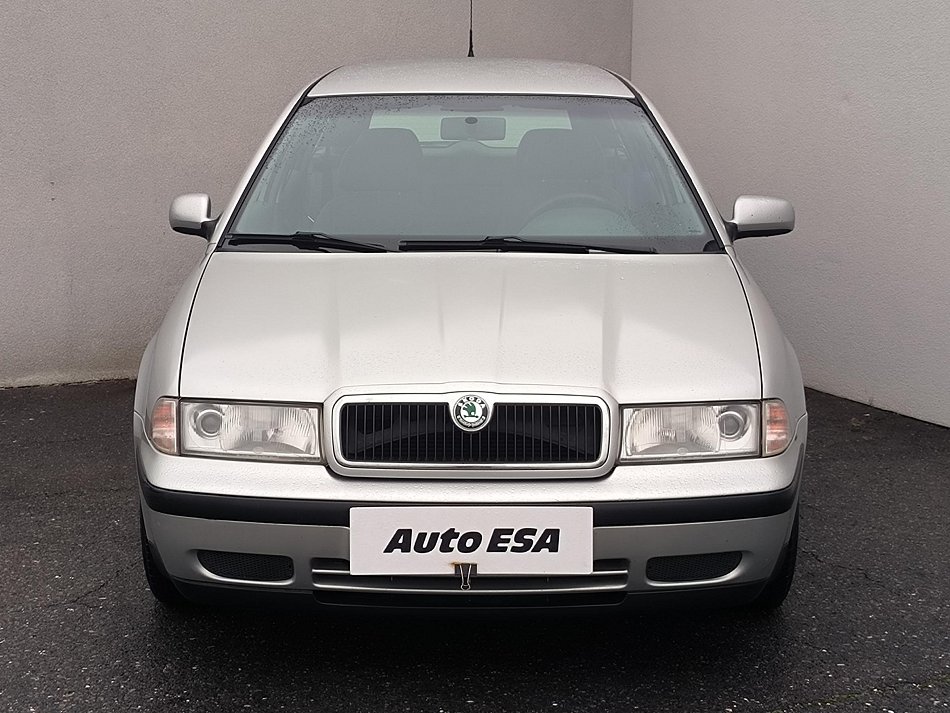 Škoda Octavia 1.6i 