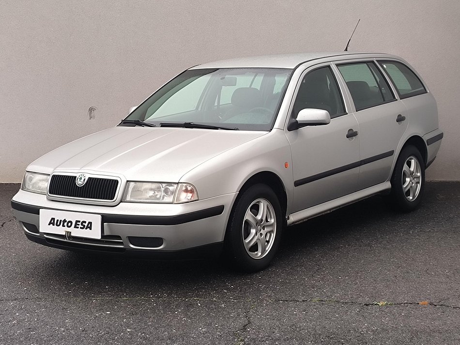 Škoda Octavia 1.6i 