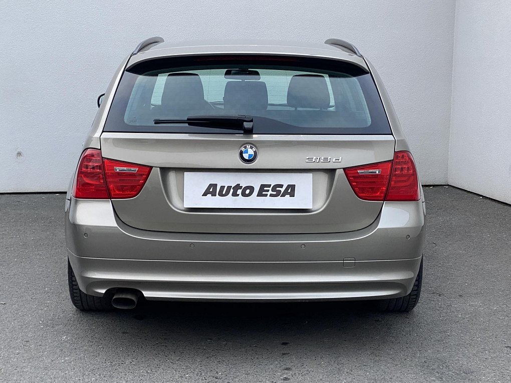 BMW Řada 3 2.0 D  318d