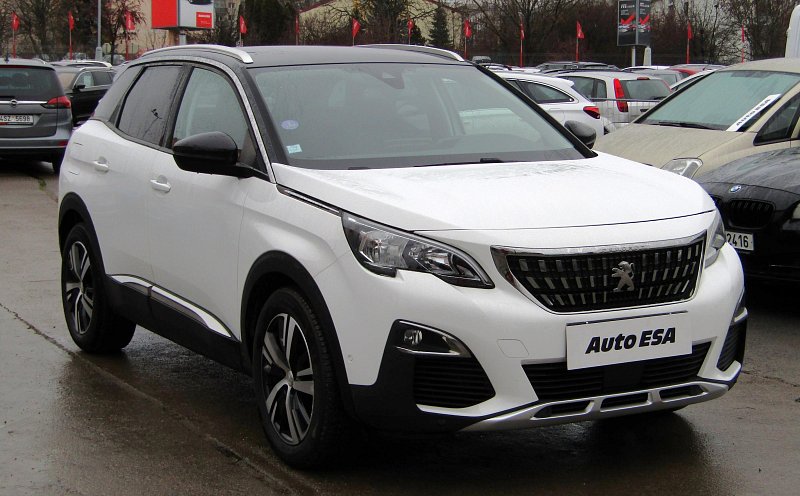 Peugeot 3008 1.2PT Allure