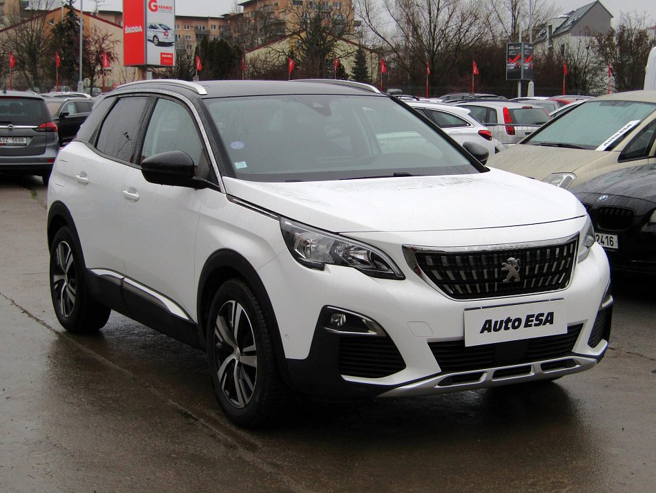 Peugeot 3008 1.2PT Allure