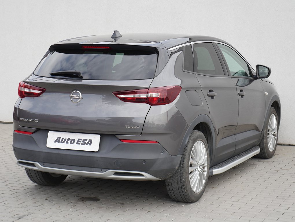 Opel Grandland X 1.2PT 