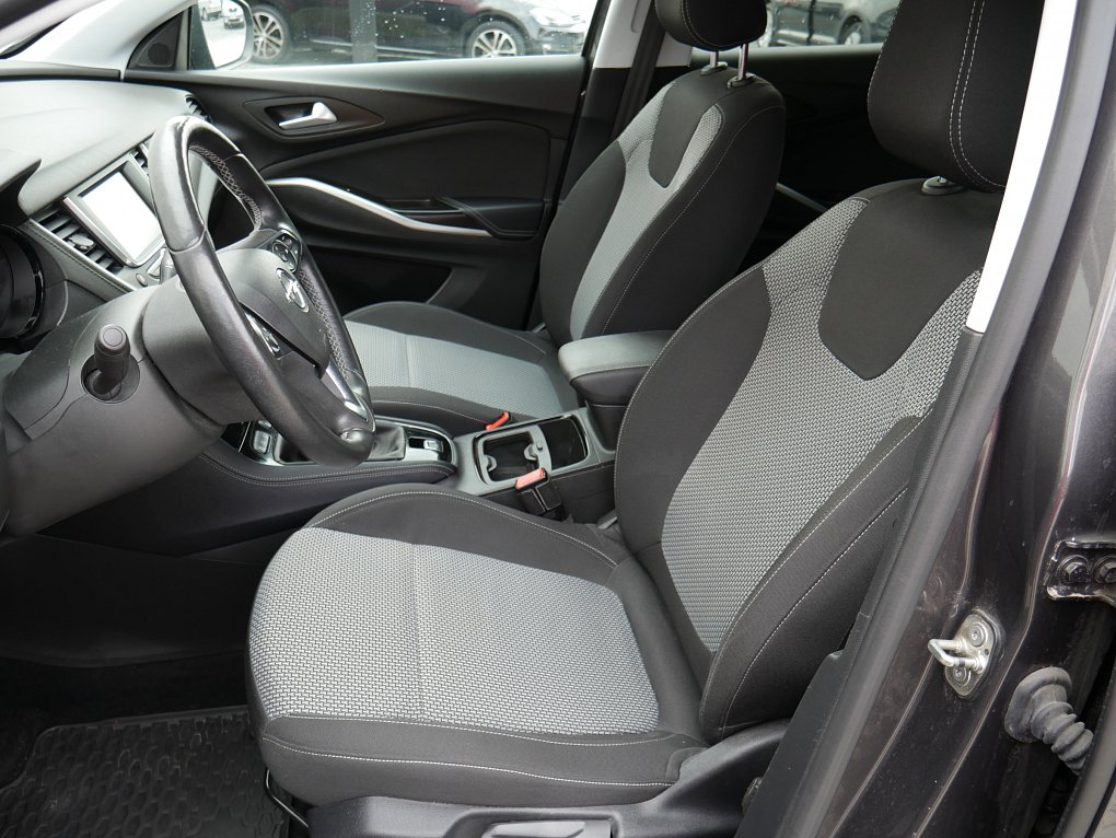 Opel Grandland X 1.2PT 