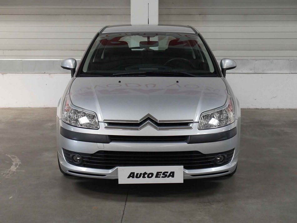Citroën C4 1.4i 