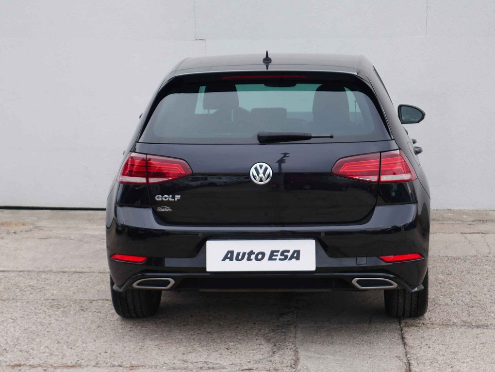 Volkswagen Golf 1.4 TSi R-Line
