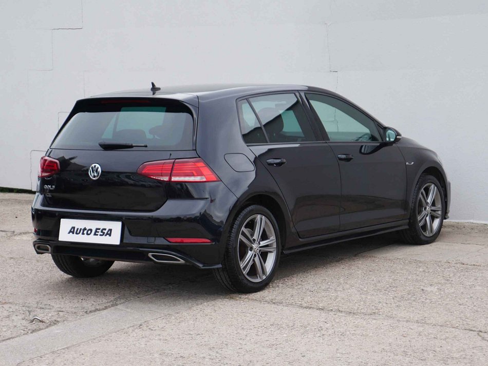 Volkswagen Golf 1.4 TSi R-Line