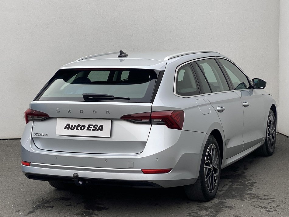 Škoda Octavia IV 1.5 TSi Style