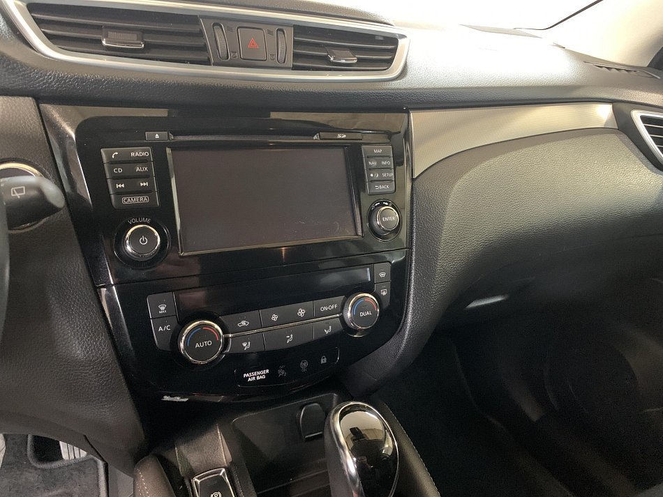 Nissan Qashqai 1.2 DIG-T N-Connecta