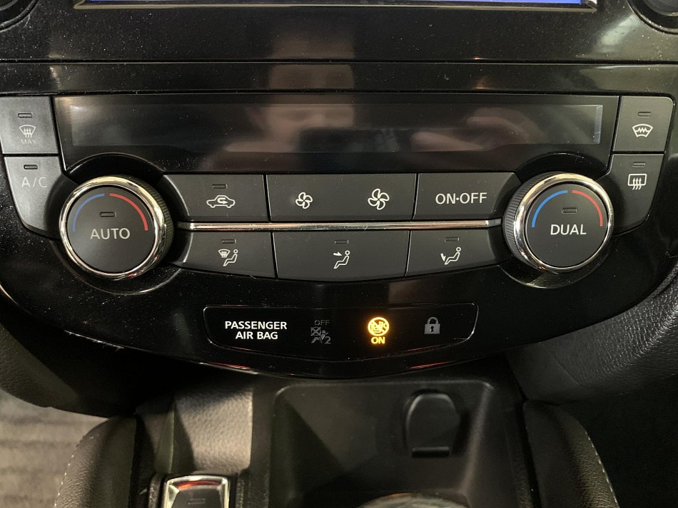 Nissan Qashqai 1.2 DIG-T N-Connecta