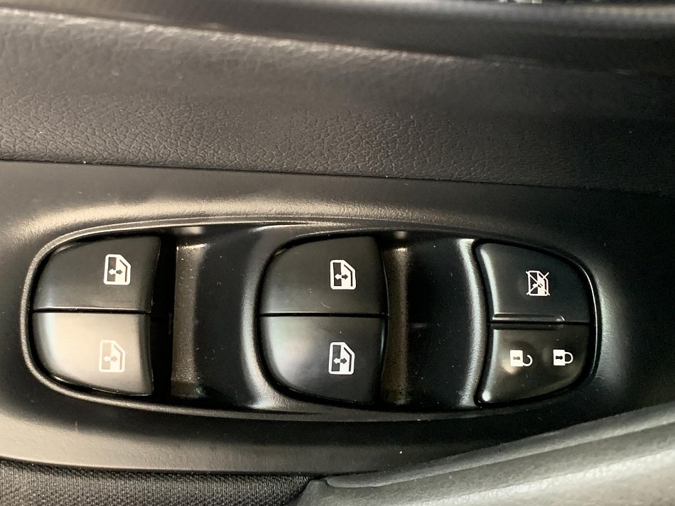 Nissan Qashqai 1.2 DIG-T N-Connecta