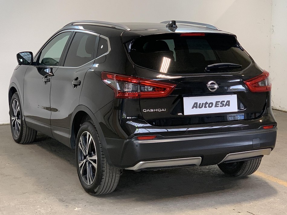 Nissan Qashqai 1.2 DIG-T N-Connecta