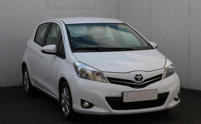 Toyota Yaris 1.3 VVT-i 