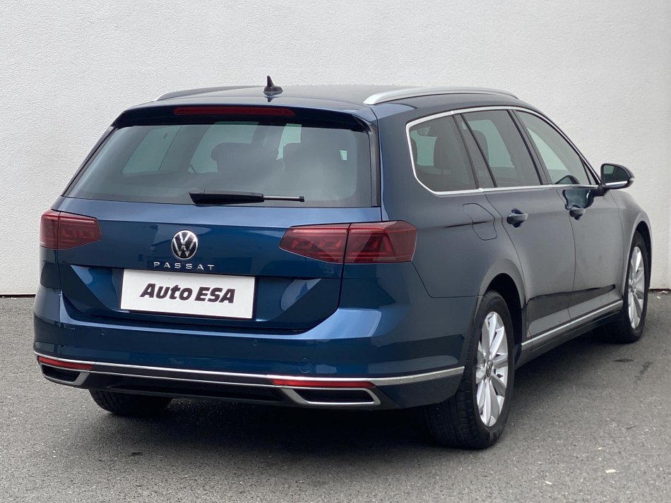 Volkswagen Passat 2.0 TDi Elegance