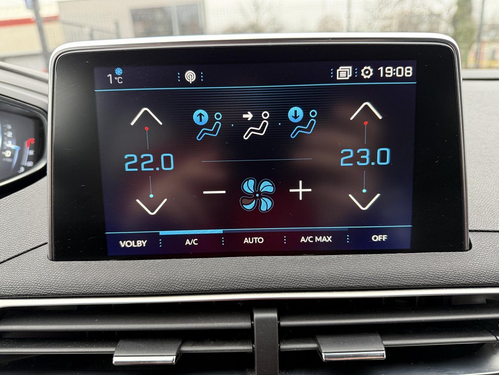 Peugeot 3008 1.2PT Allure