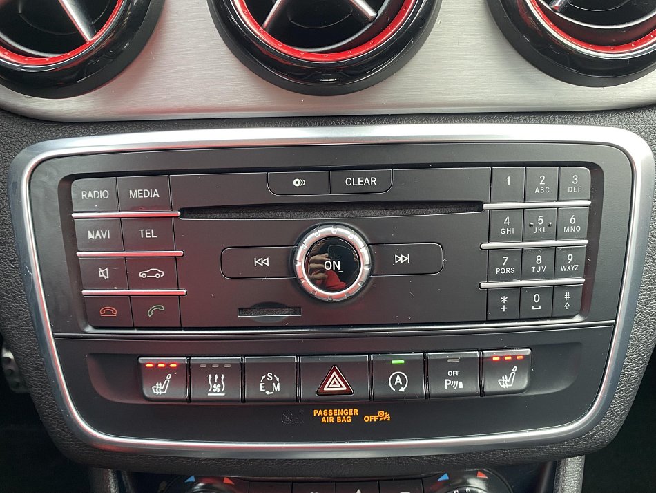 Mercedes-Benz CLA 2.0 i  250 4Matic