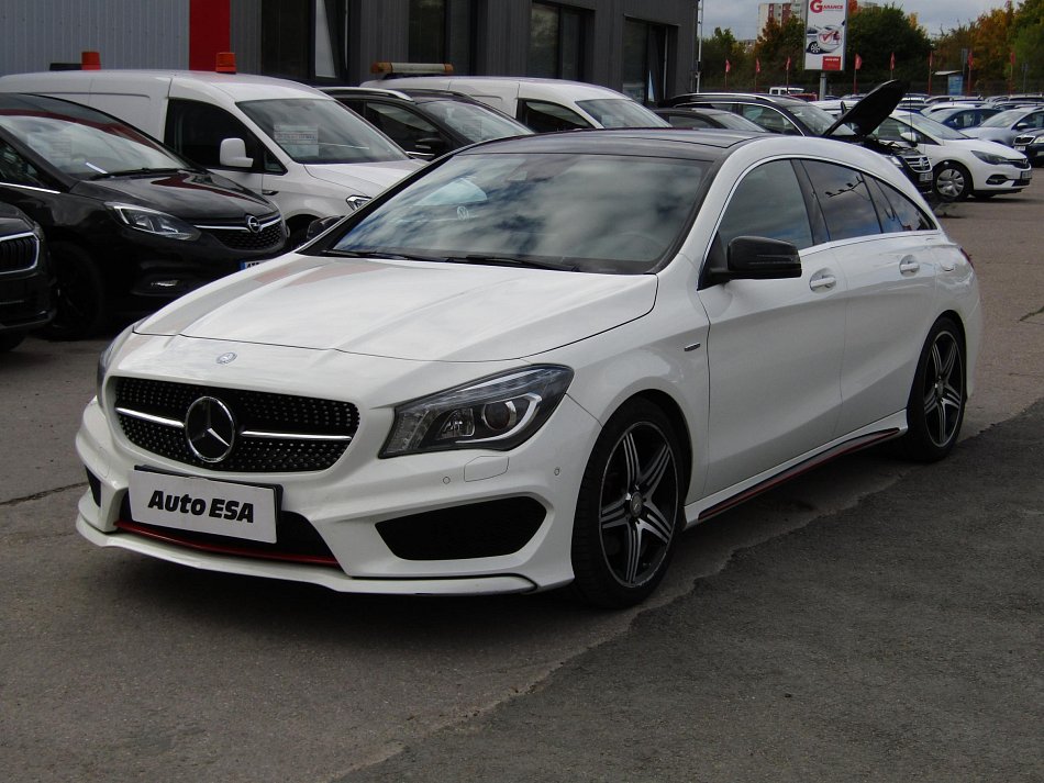 Mercedes-Benz CLA 2.0 i  250 4Matic