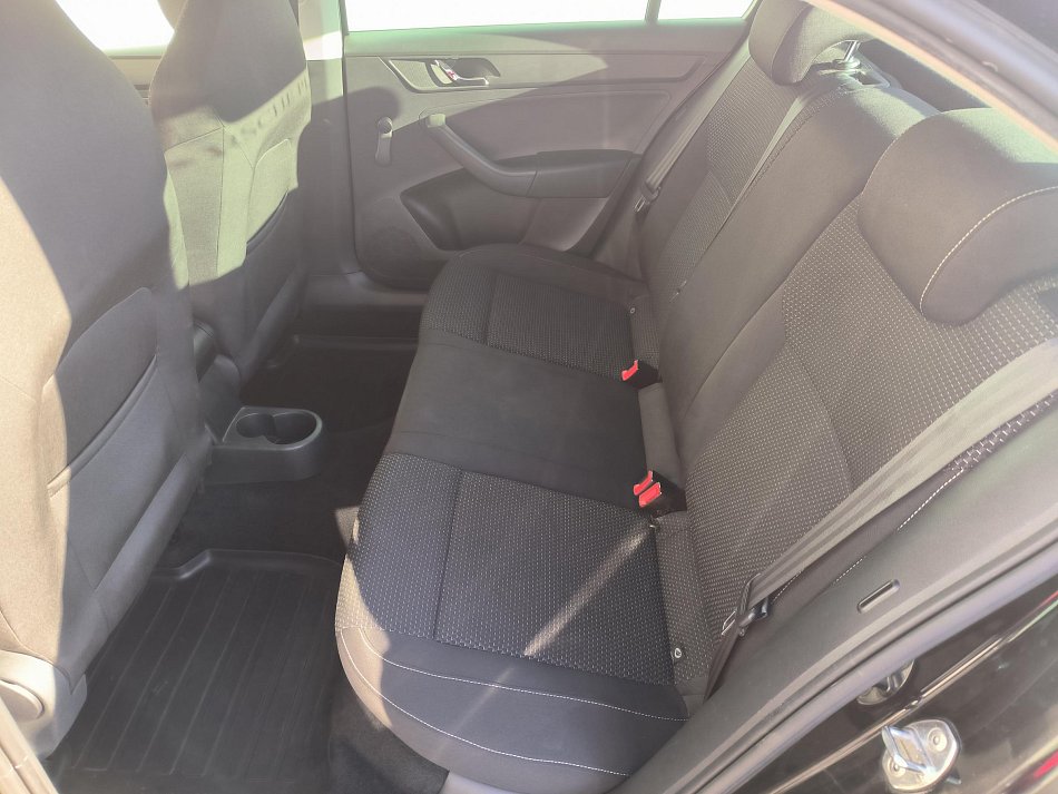 Škoda Rapid 1.6 TDi Sport