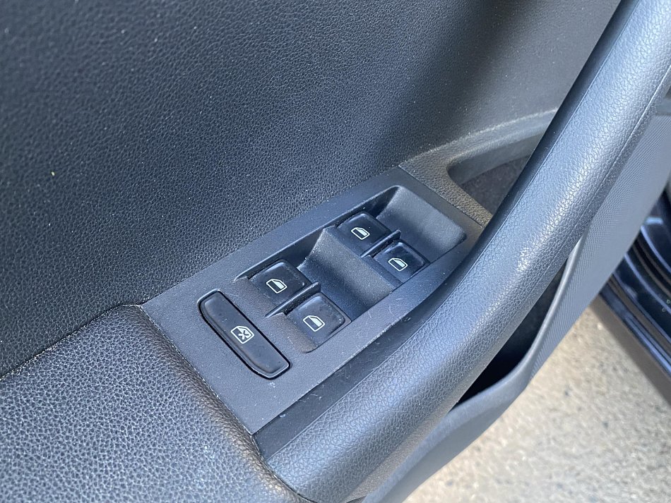 Škoda Octavia III 2.0TDi Elegance