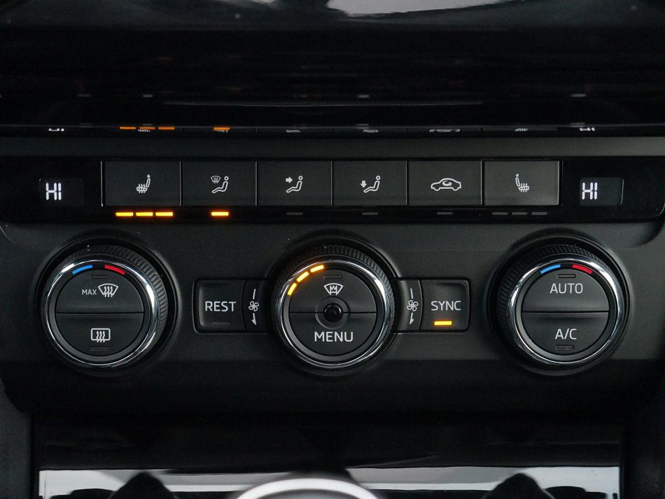 Škoda Superb III 2.0TDi Style