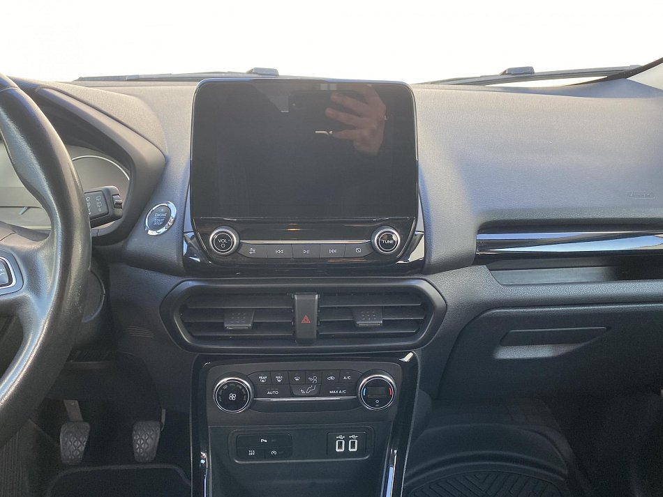 Ford EcoSport 1.0 EB Titanium