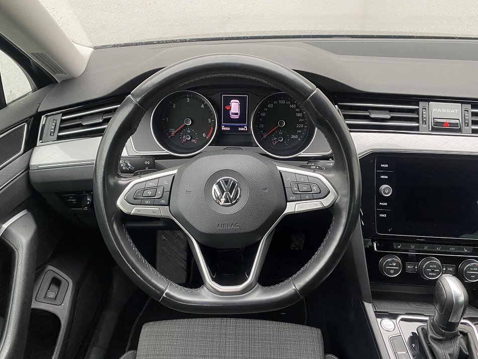 Volkswagen Passat 2.0 TDi Business